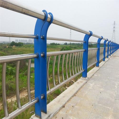 不銹鋼管護(hù)欄